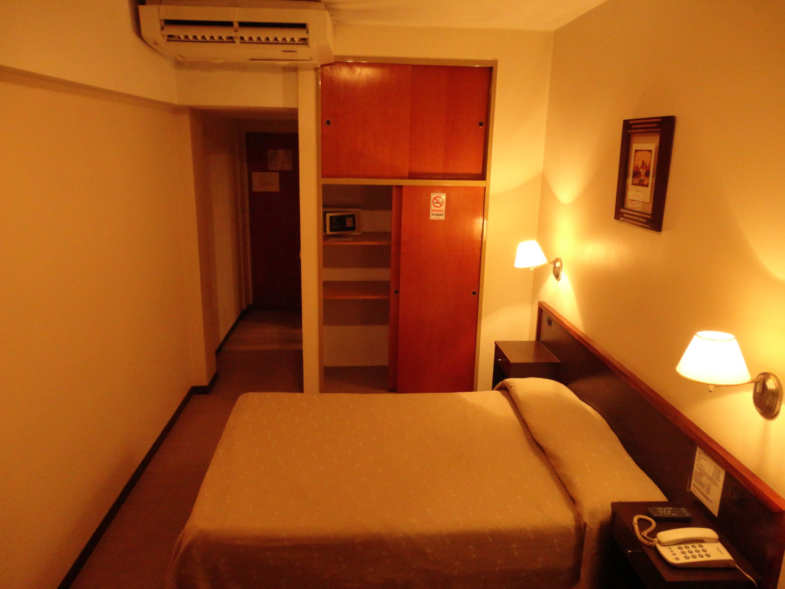 Hotel Carrara Buenos Aires Bagian luar foto